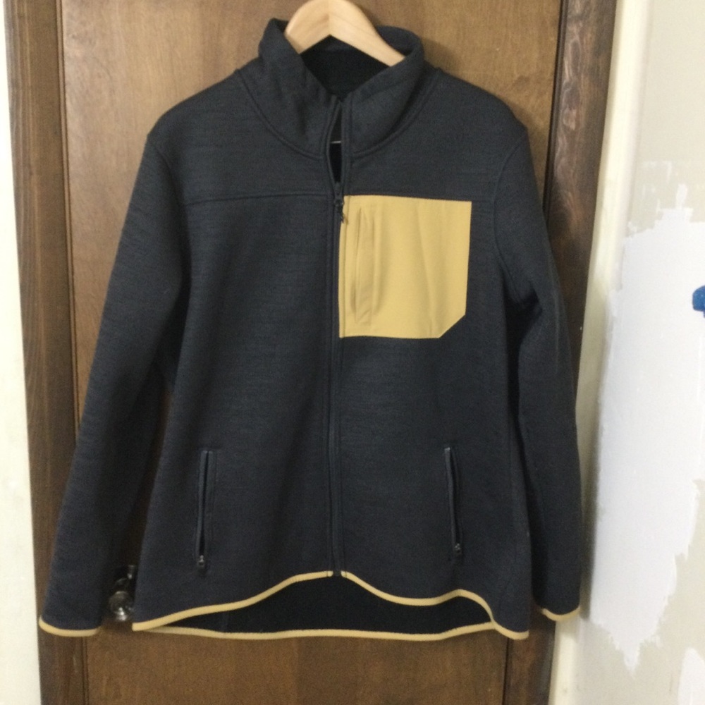 Ascend Women’s XL Cabellas Exploration Hiking Fleece Jacket Sweater Black